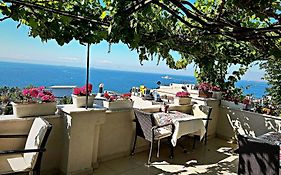 Hotel Buhara Family Inn
